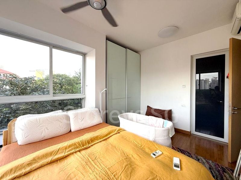 THE REGENCY AT TIONG BAHRU 2