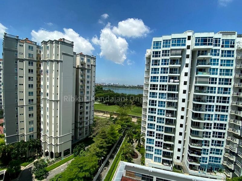 WATERVIEW 10