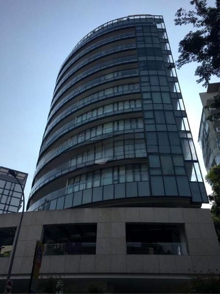 111 EMERALD HILL 13