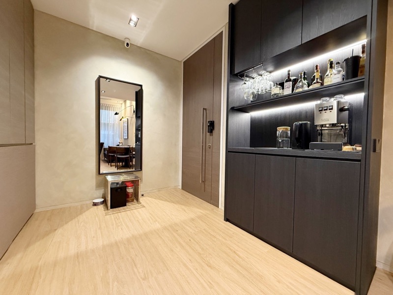 SELETAR PARK RESIDENCE 18