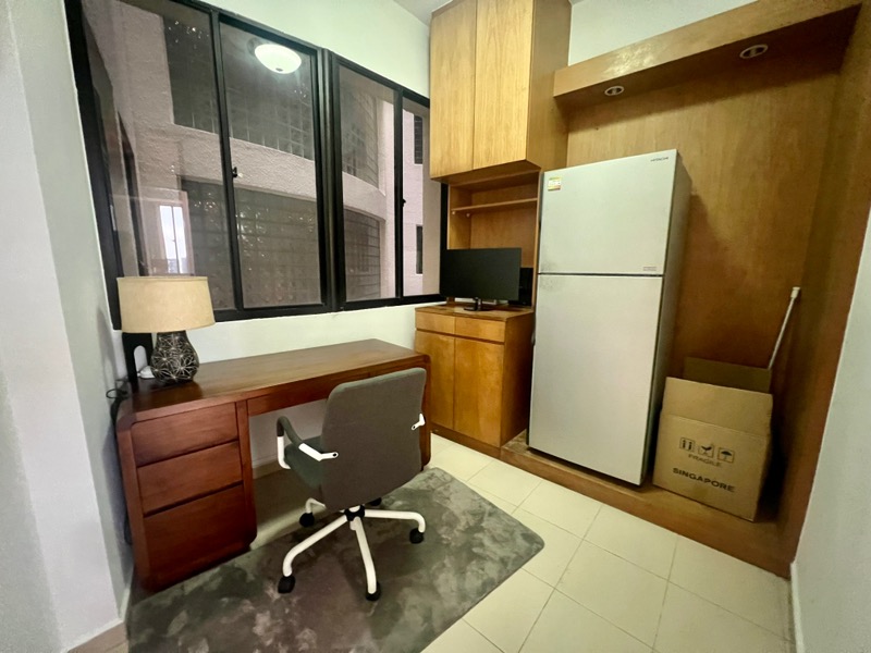 THOMSON VIEW CONDOMINIUM 24