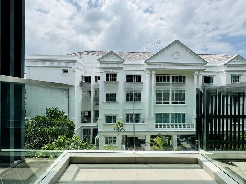 STRAITS MANSIONS 3