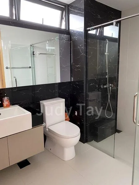 ESPARINA RESIDENCES 9