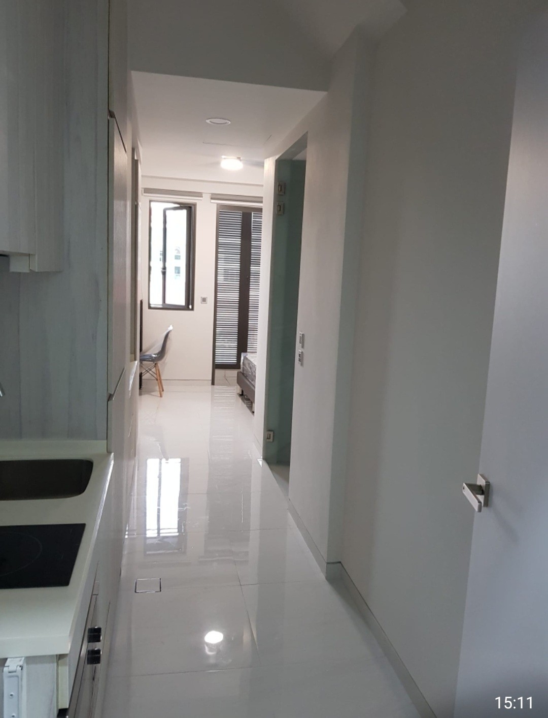 PARK 1 SUITES 11