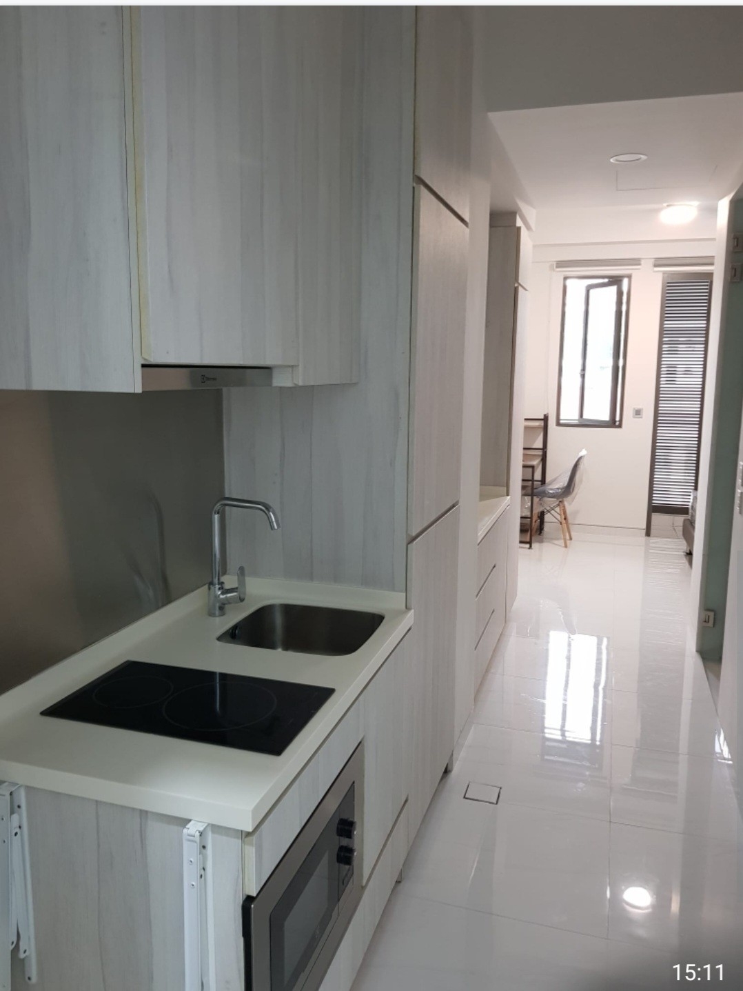 PARK 1 SUITES 12