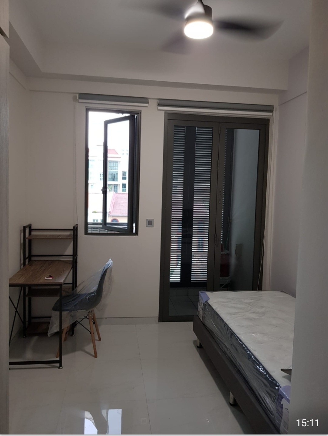 PARK 1 SUITES 6