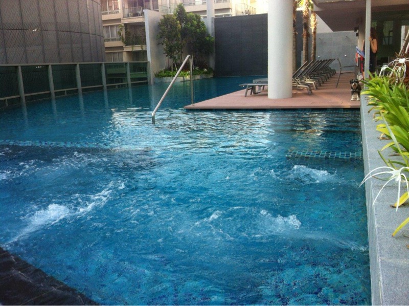 SUITES AT ORCHARD 10