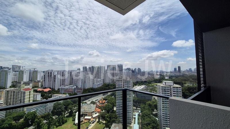 AVENUE SOUTH RESIDENCE 12