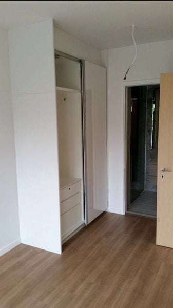 THE LAKEFRONT RESIDENCES 3