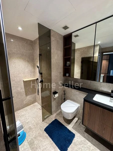 COASTLINE RESIDENCES 10