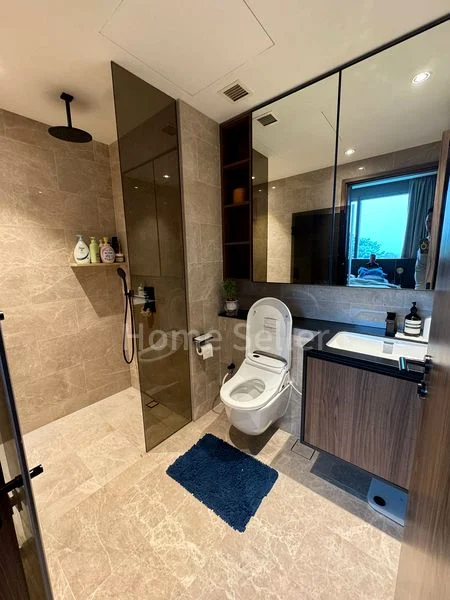 COASTLINE RESIDENCES 11