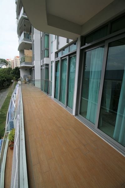 KINGSFORD . HILLVIEW PEAK 9