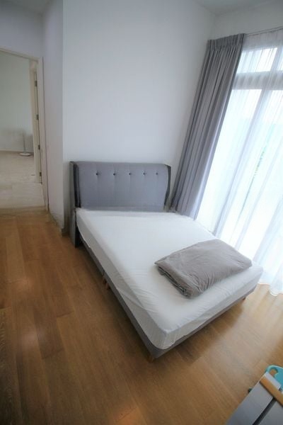 KINGSFORD . HILLVIEW PEAK 7