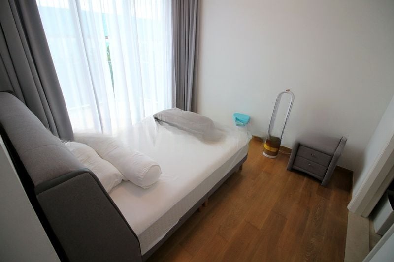 KINGSFORD . HILLVIEW PEAK 8