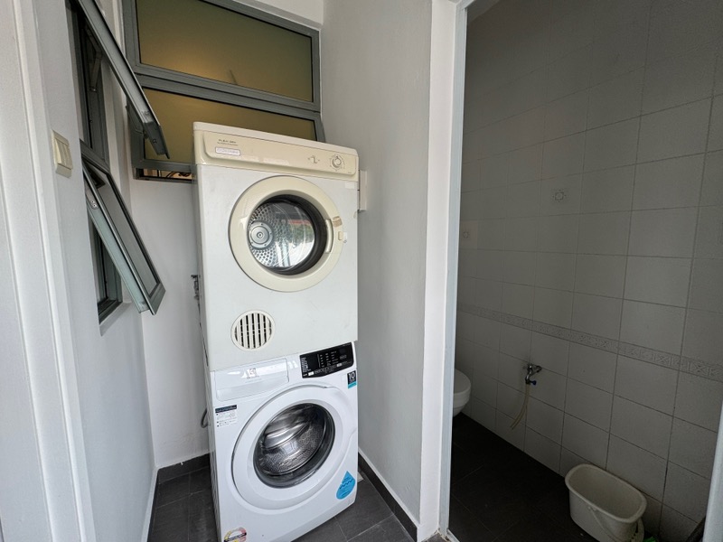 1 KING ALBERT PARK 15