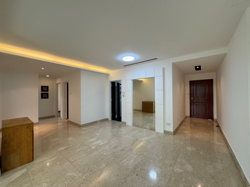 1 KING ALBERT PARK 25