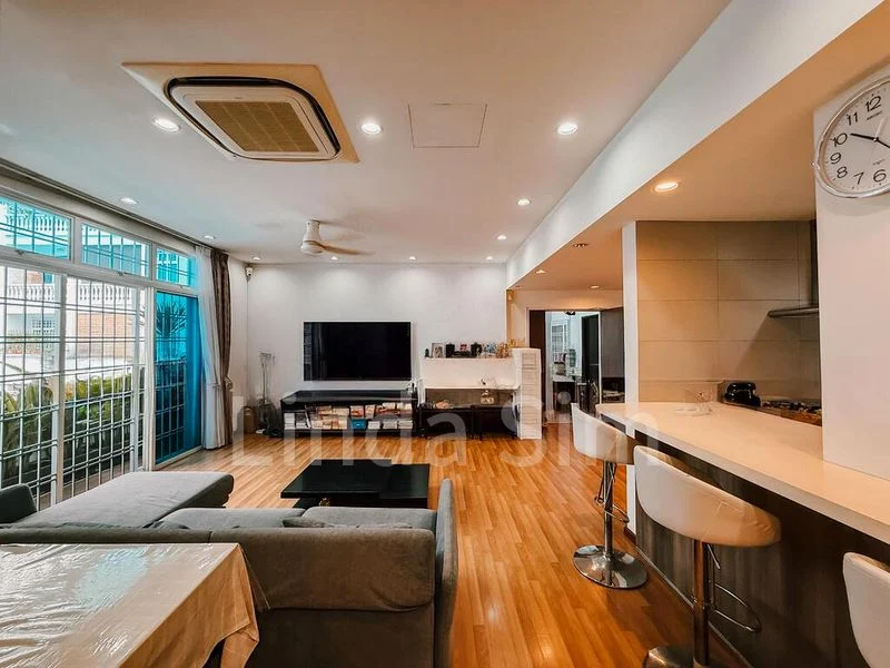 PINEHURST CONDOMINIUM 10