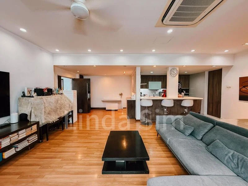 PINEHURST CONDOMINIUM 13