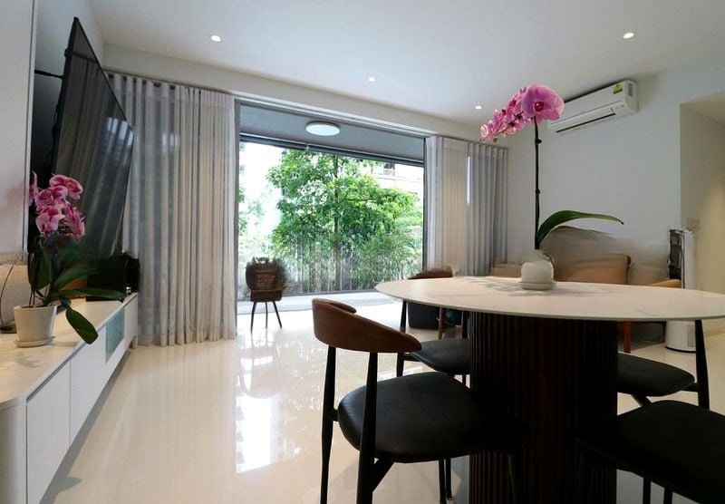 AUSTVILLE RESIDENCES 7