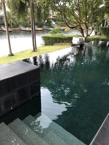 THE REEF AT KING'S DOCK 4