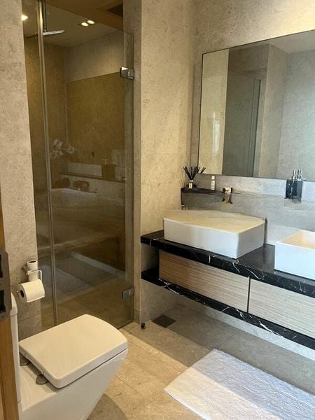 MARINA BAY RESIDENCES 8