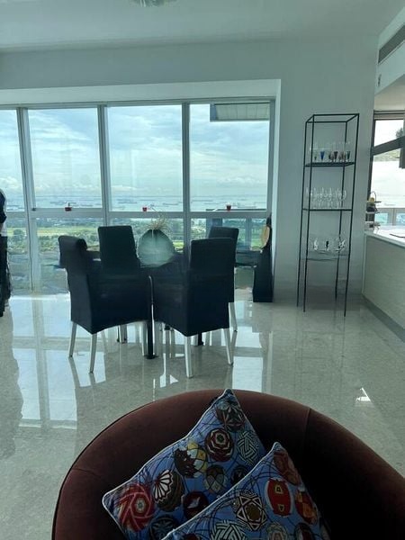 MARINA BAY RESIDENCES 4