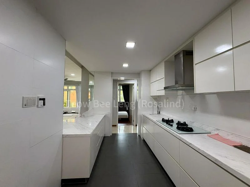 FOREST HILLS CONDOMINIUM 6