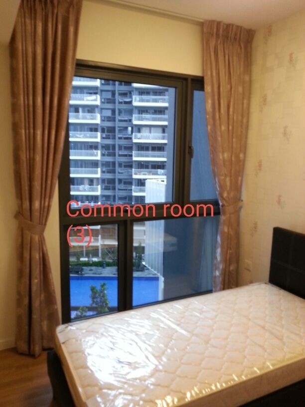 THE LAKEFRONT RESIDENCES 20