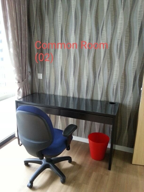 THE LAKEFRONT RESIDENCES 24