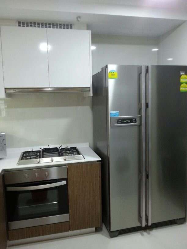 THE LAKEFRONT RESIDENCES 28