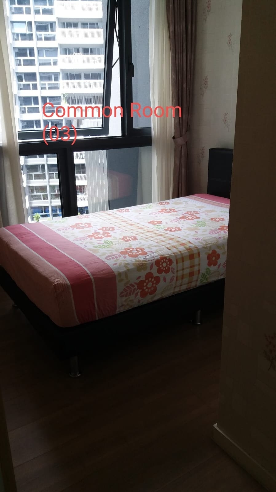 THE LAKEFRONT RESIDENCES 34