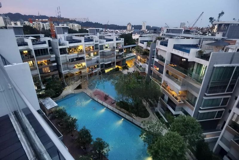 THE BEVERLY 11