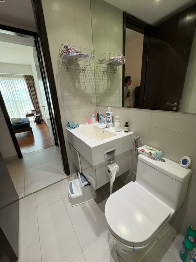 THE ROCHESTER RESIDENCES 8