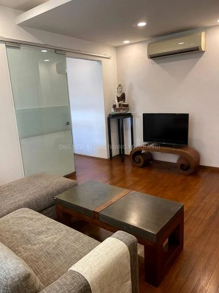 PLATINUM RESIDENCE 2