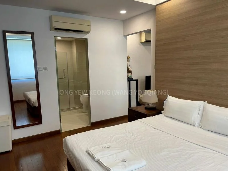 PLATINUM RESIDENCE 9