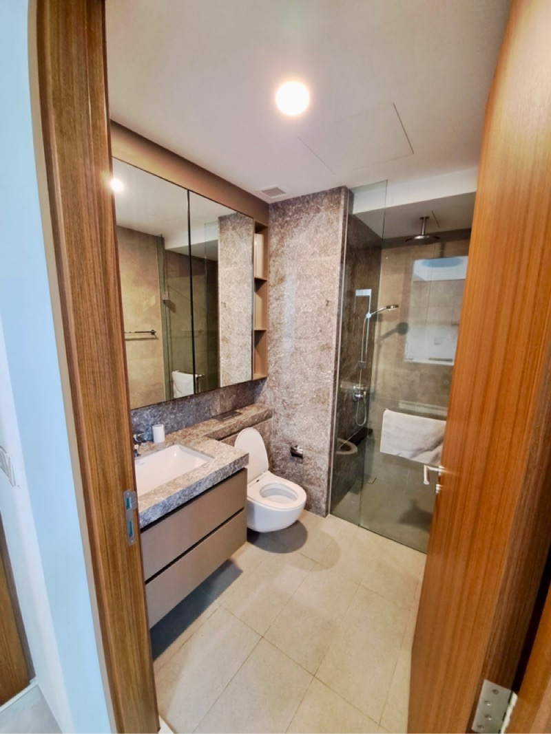 STIRLING RESIDENCES 5