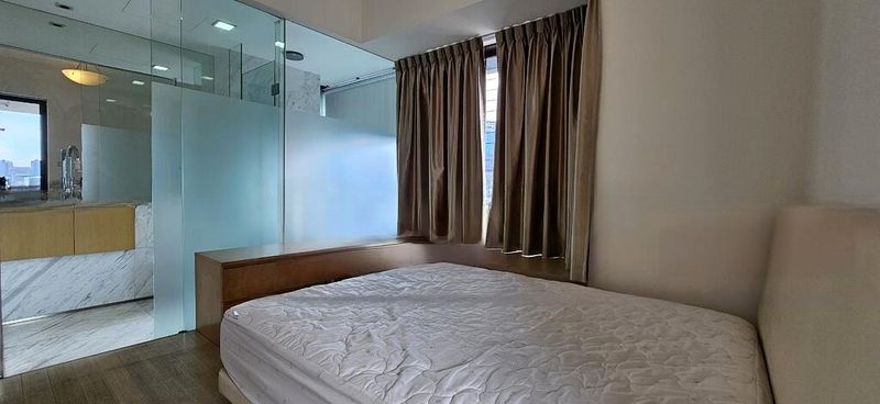 NEWTON SUITES 4