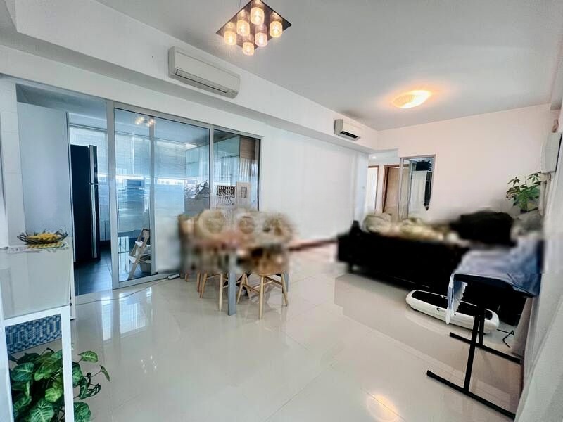 TWIN REGENCY 11