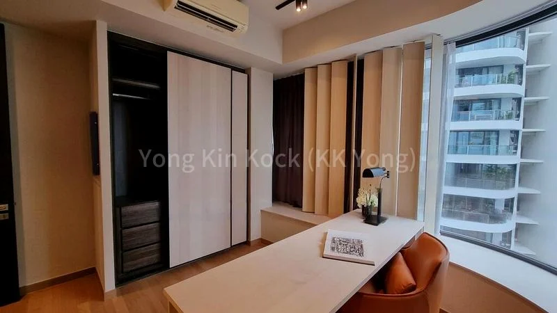 THE REEF AT KING'S DOCK 13