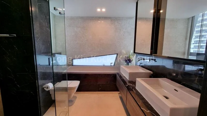 THE REEF AT KING'S DOCK 15