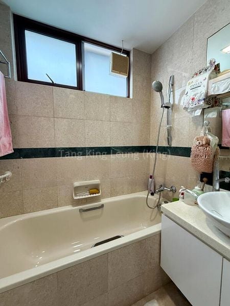 FAIRMOUNT CONDOMINIUM 4