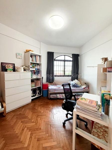 FAIRMOUNT CONDOMINIUM 6