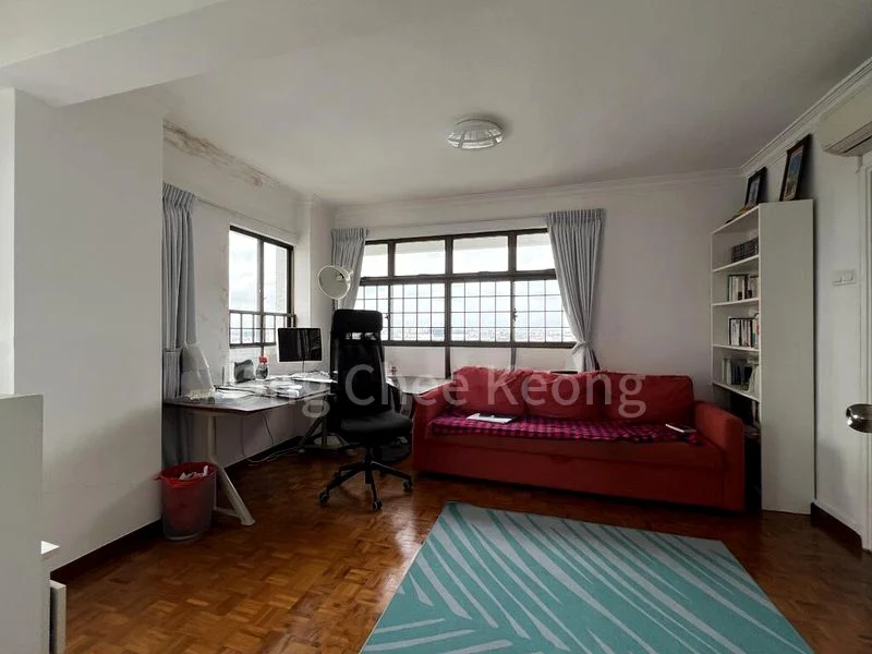 KENSINGTON PARK CONDOMINIUM 5