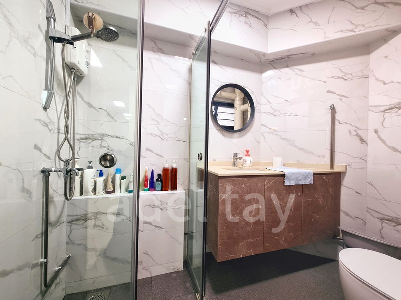 JURONG EAST ST 21 11