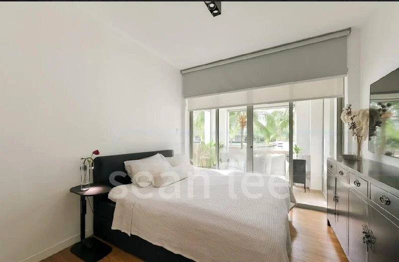 THE BERTH BY THE COVE 6