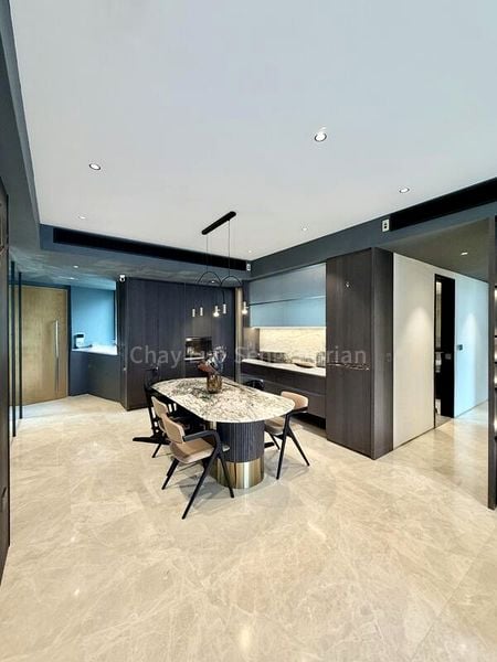 THE VERMONT ON CAIRNHILL 14