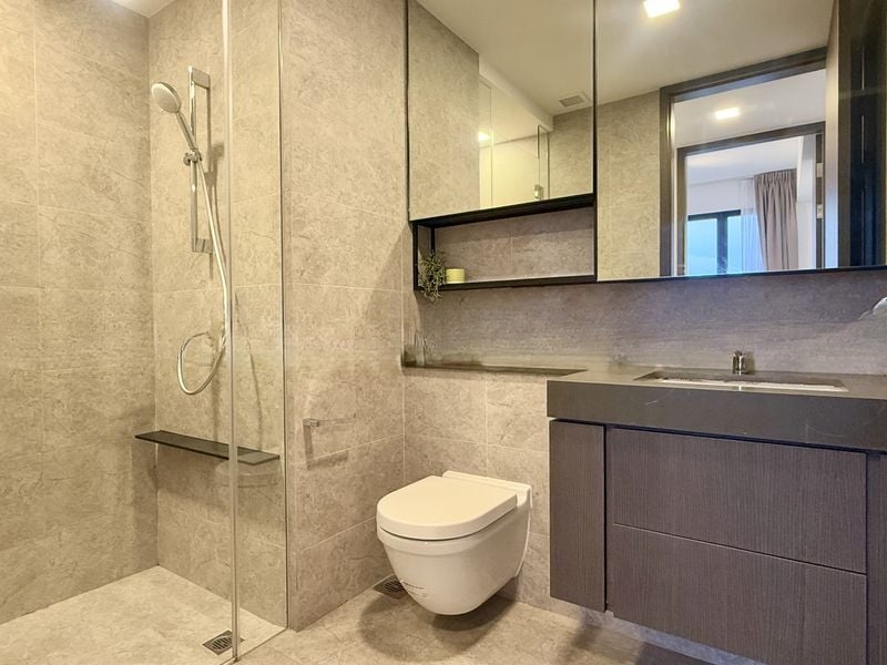 AVENUE SOUTH RESIDENCE 13