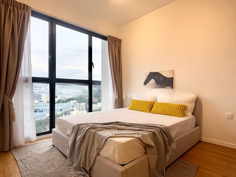 AVENUE SOUTH RESIDENCE 8