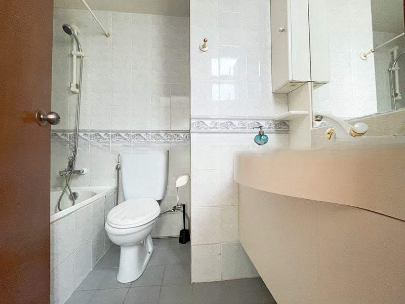 LEEDON 2 6