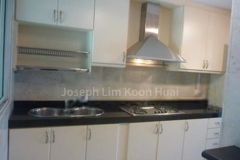 PEPYS HILL CONDOMINIUM 7